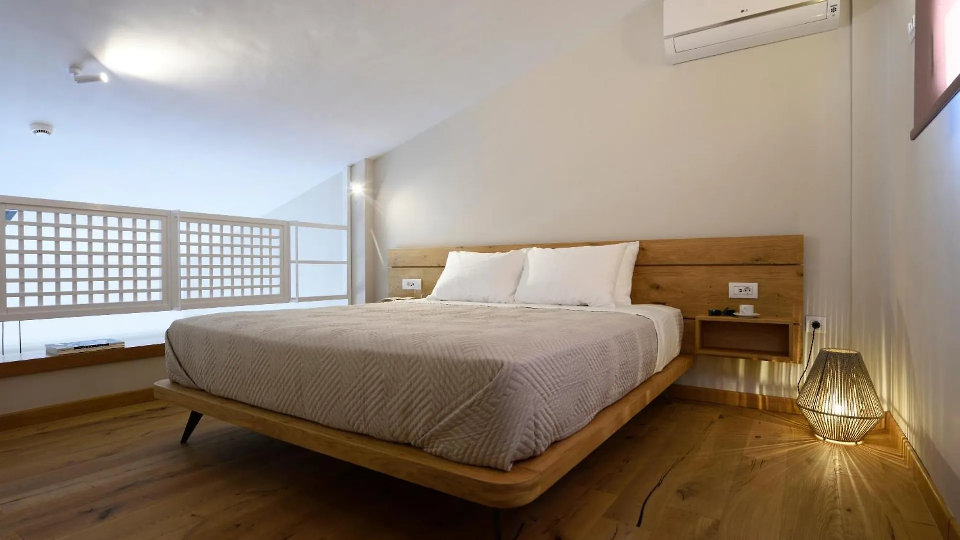 Falena Luxury Rooms Kalyves Polygyrou